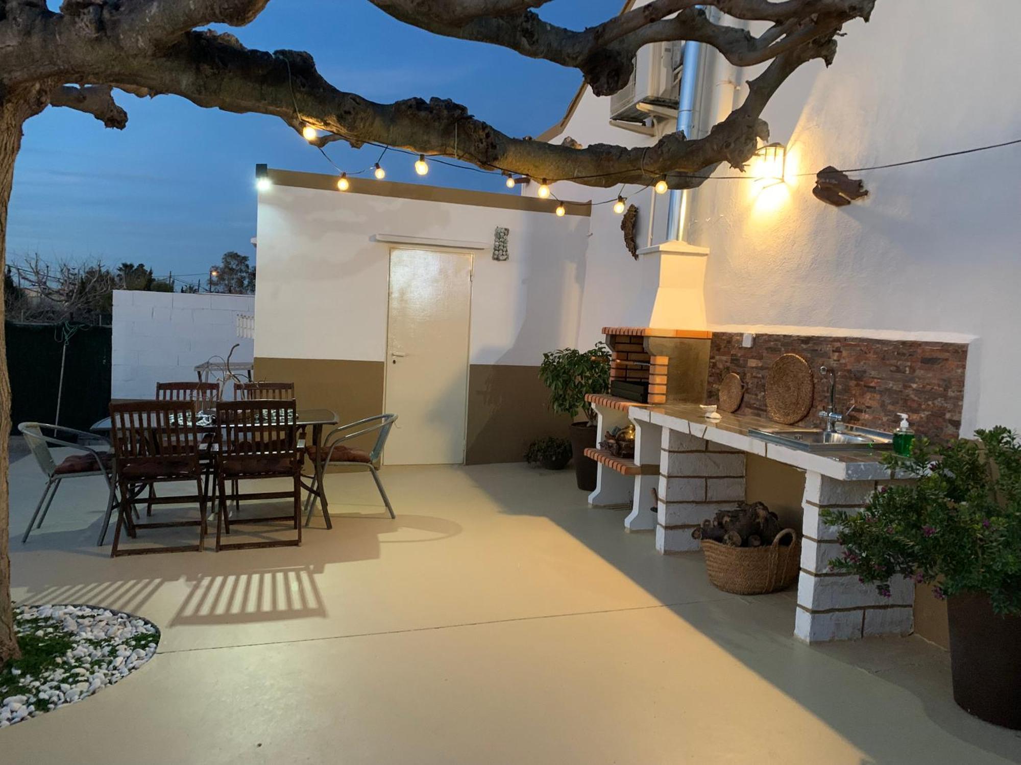 代尔特布雷 Casa Enric , Con Zona Infantil, Piscina Y Parking Privado旅馆 外观 照片